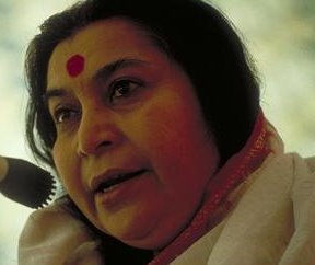 Шри Матаджи Нирмала Деви